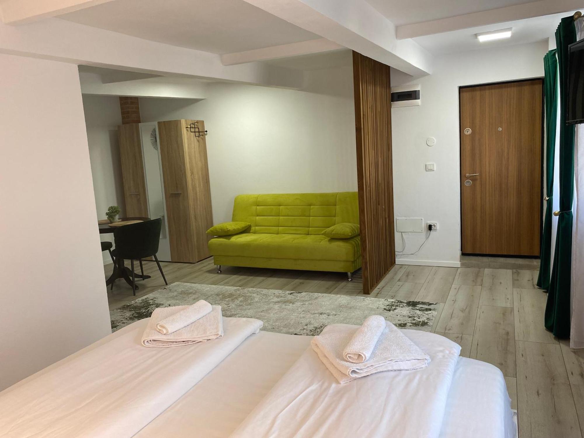 Wonderland Apartment Bistrita  Exterior photo